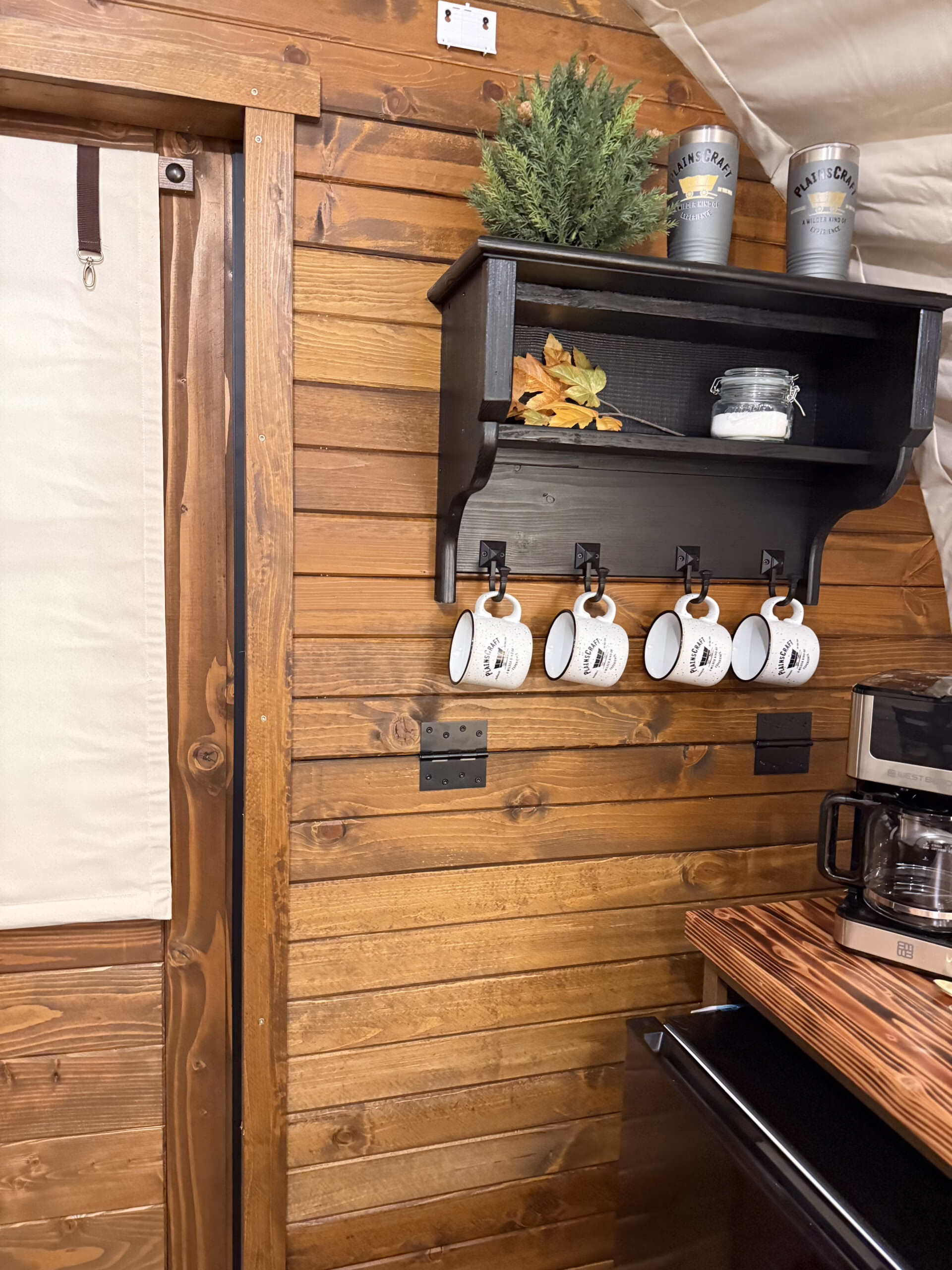 Pioneer Wagon interior furniture and PlainsCraft kitchenware
